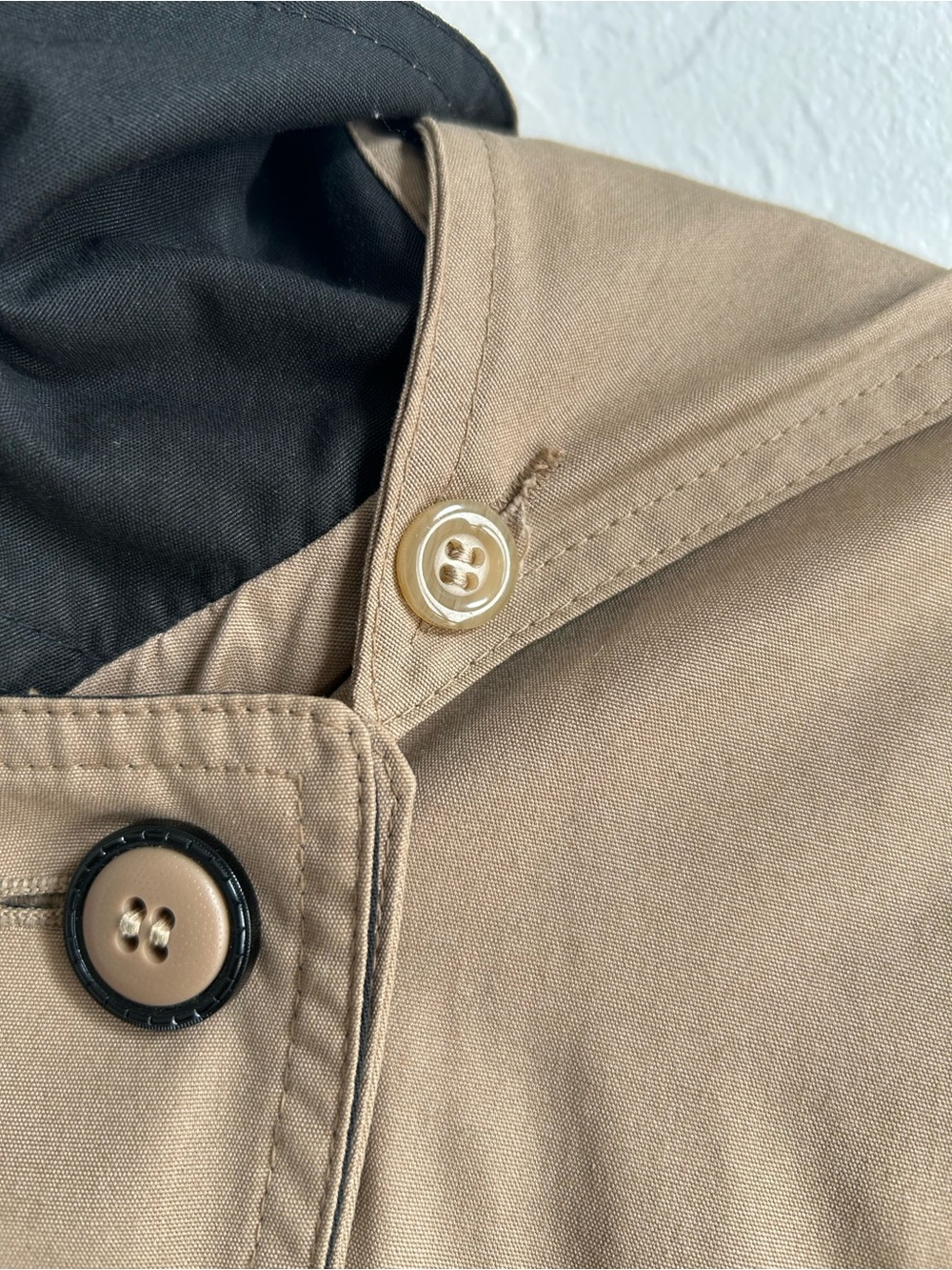 Women’s Size 10 Vintage London Fog Beige/Tan Classic Trench Coat with Belt - Picture 7 of 16